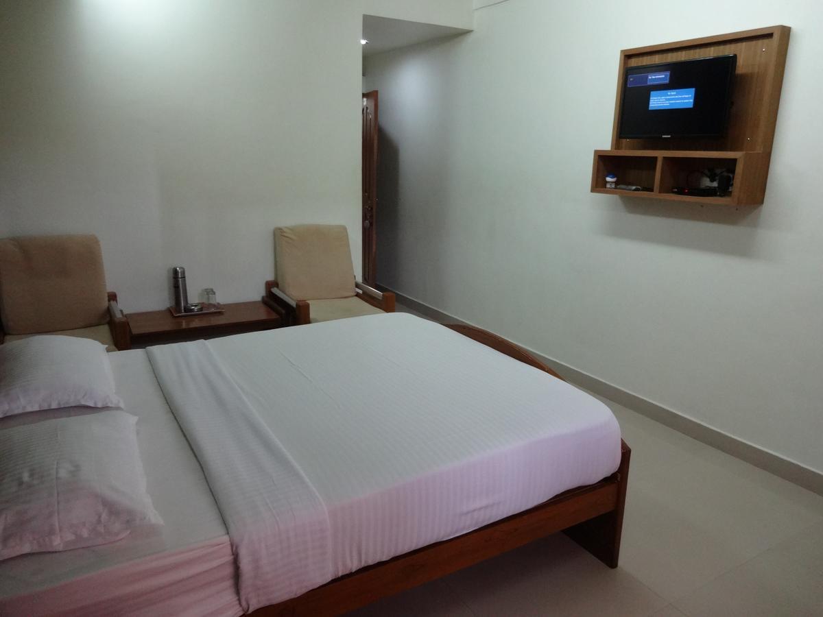 Hotel Madikeri Heritage מראה חיצוני תמונה