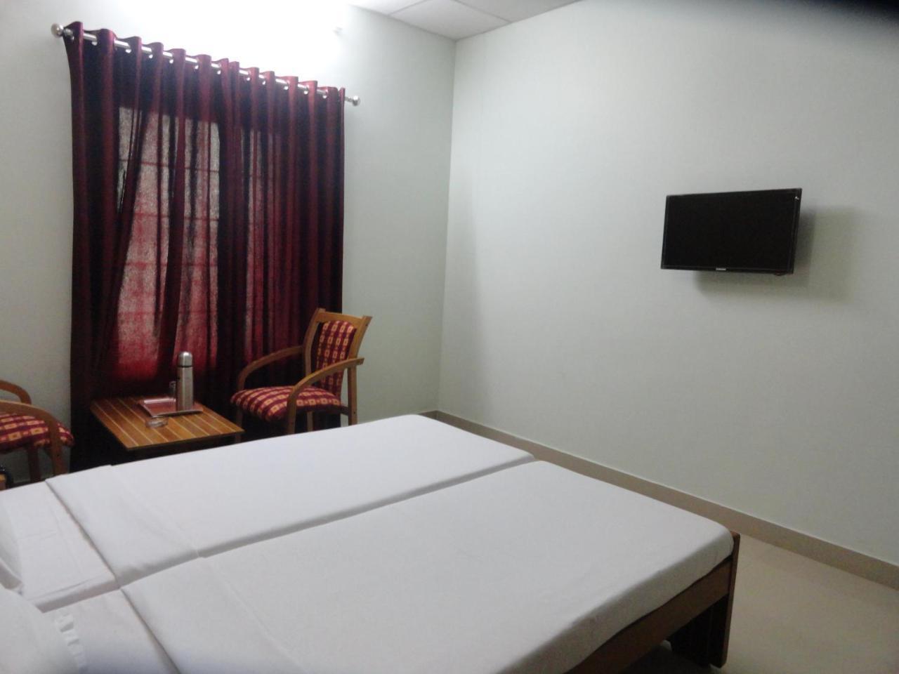 Hotel Madikeri Heritage מראה חיצוני תמונה