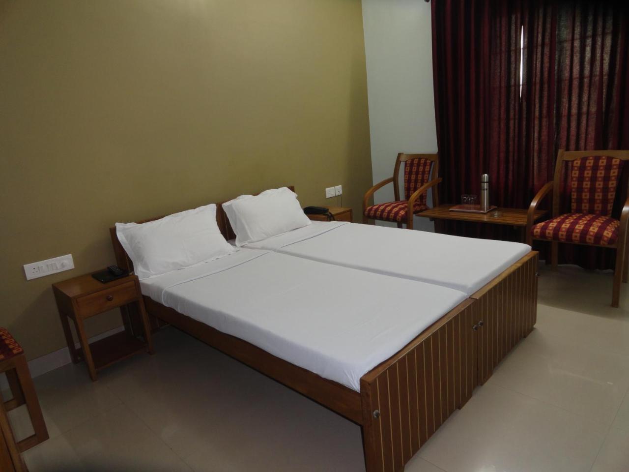 Hotel Madikeri Heritage מראה חיצוני תמונה